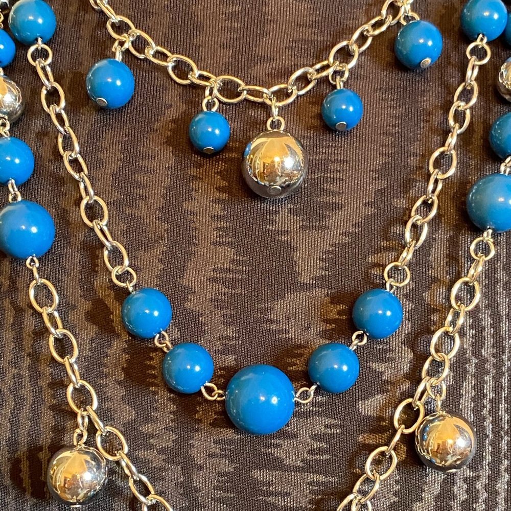 NEW Triple layered blue & silver necklace - Picture 3 of 3